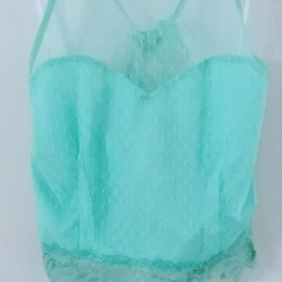 🌸CLEARANCE!🌸💥NWT💥Mint Lace Halter Crop Top - Picture 5 of 8